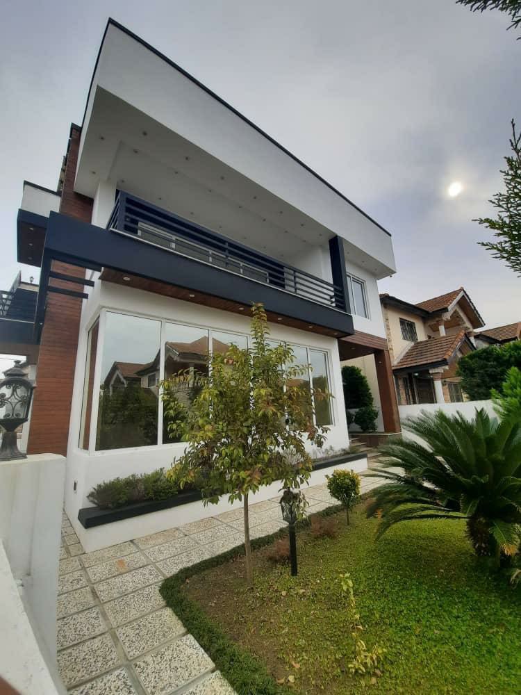 ویلا 300 متری مدرن نوساخت ونوش 