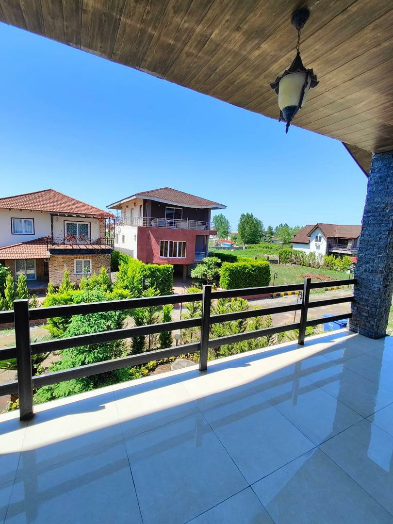 ویلا 300 متری مدرن نوساخت ونوش 