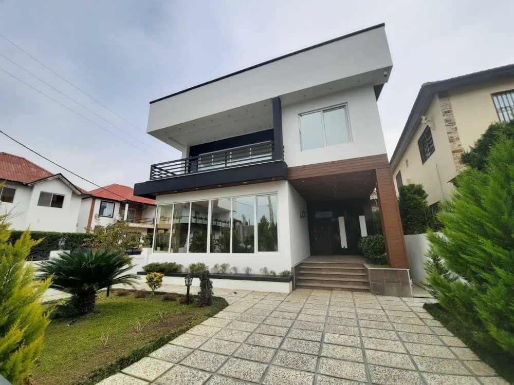 ویلا 300 متری مدرن نوساخت ونوش 