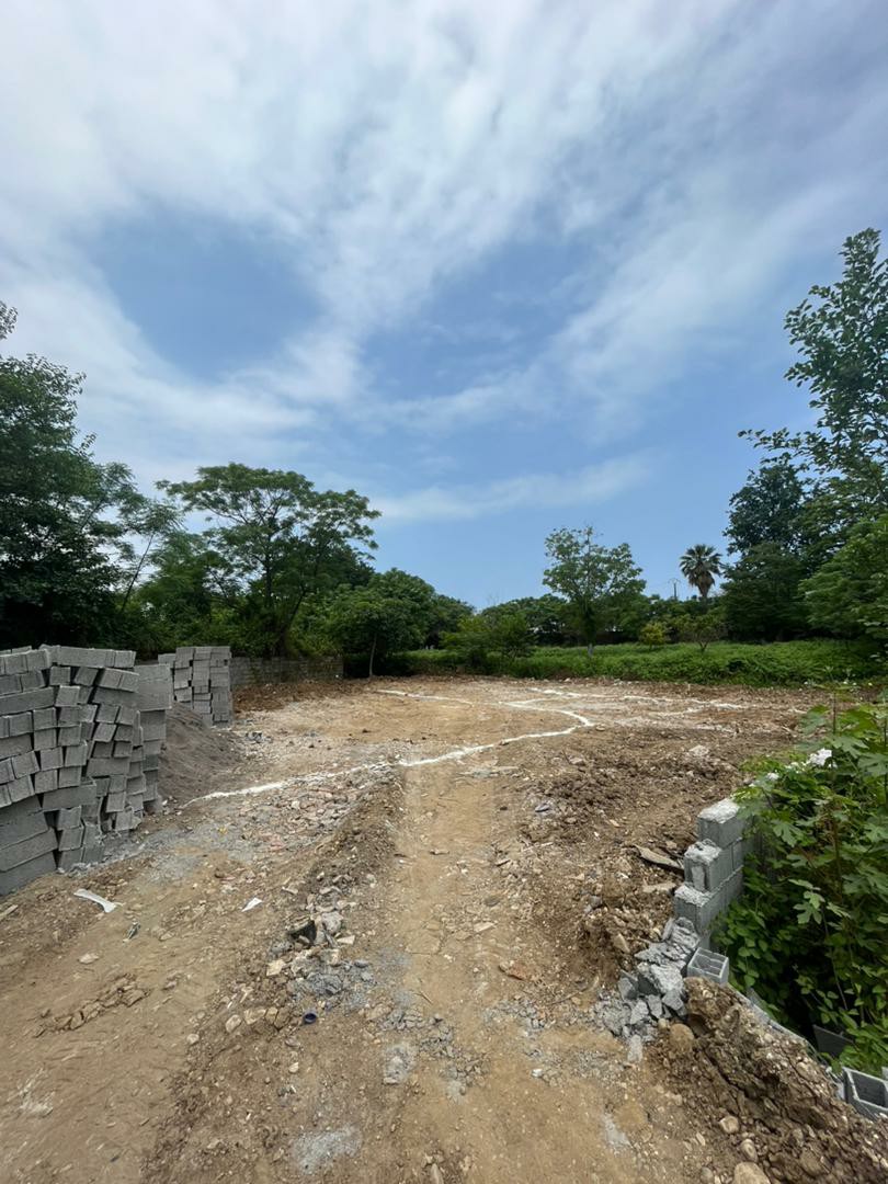 سه قطعه زمین 250و256و277متری انارور