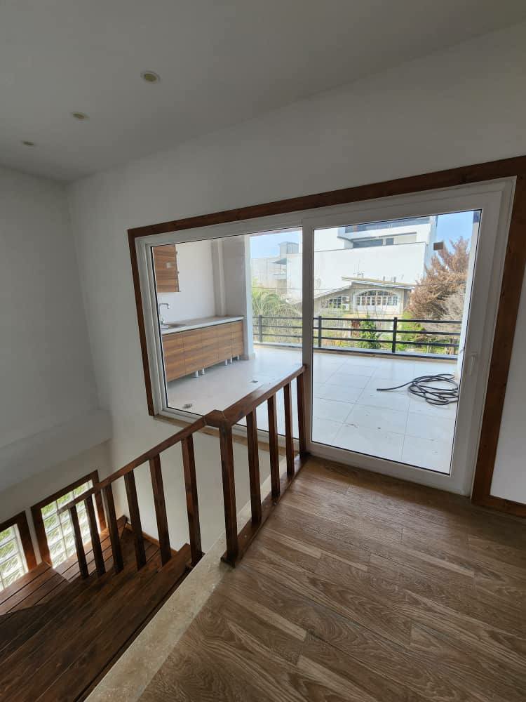 ویلا 300 متری شهرکی ونوش