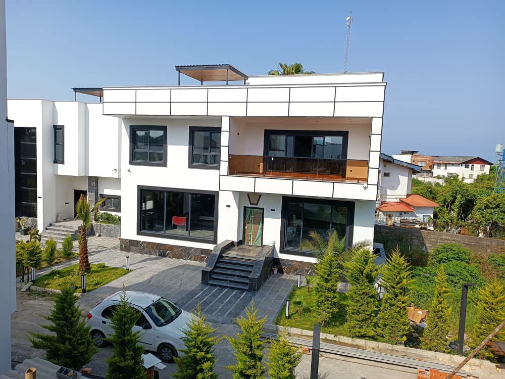 ویلا 330 متری شهرکی ساحلی نوشهر