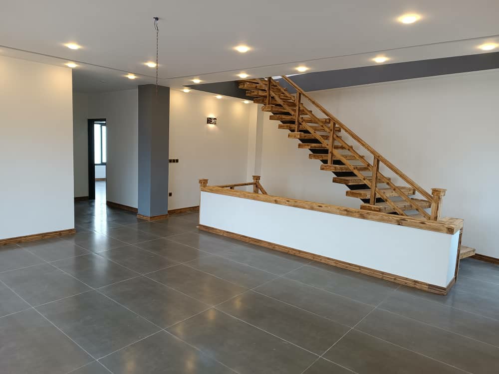 ویلا 330 متری شهرکی ساحلی نوشهر