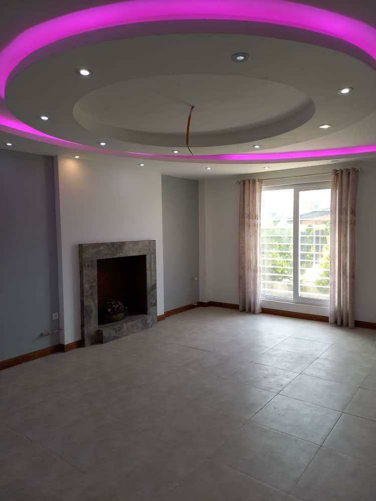 ویلا 240 متری مستقل ونوش