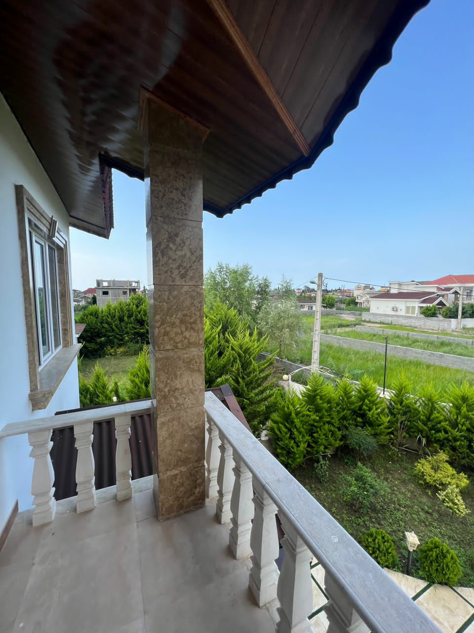 ویلا 310 متری نوساز جنگلی چلندر