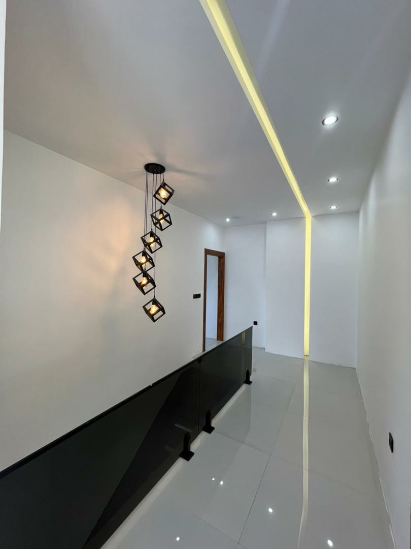 ویلا 320 متری شهرکی نوشهر