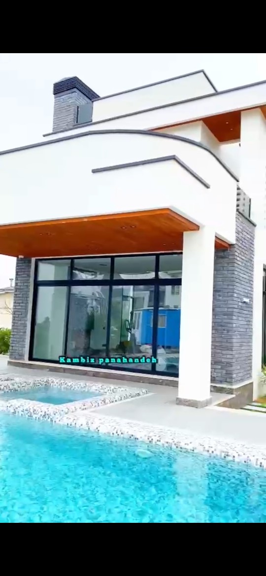 ویلا 551 متری دوبلکس ونوش 