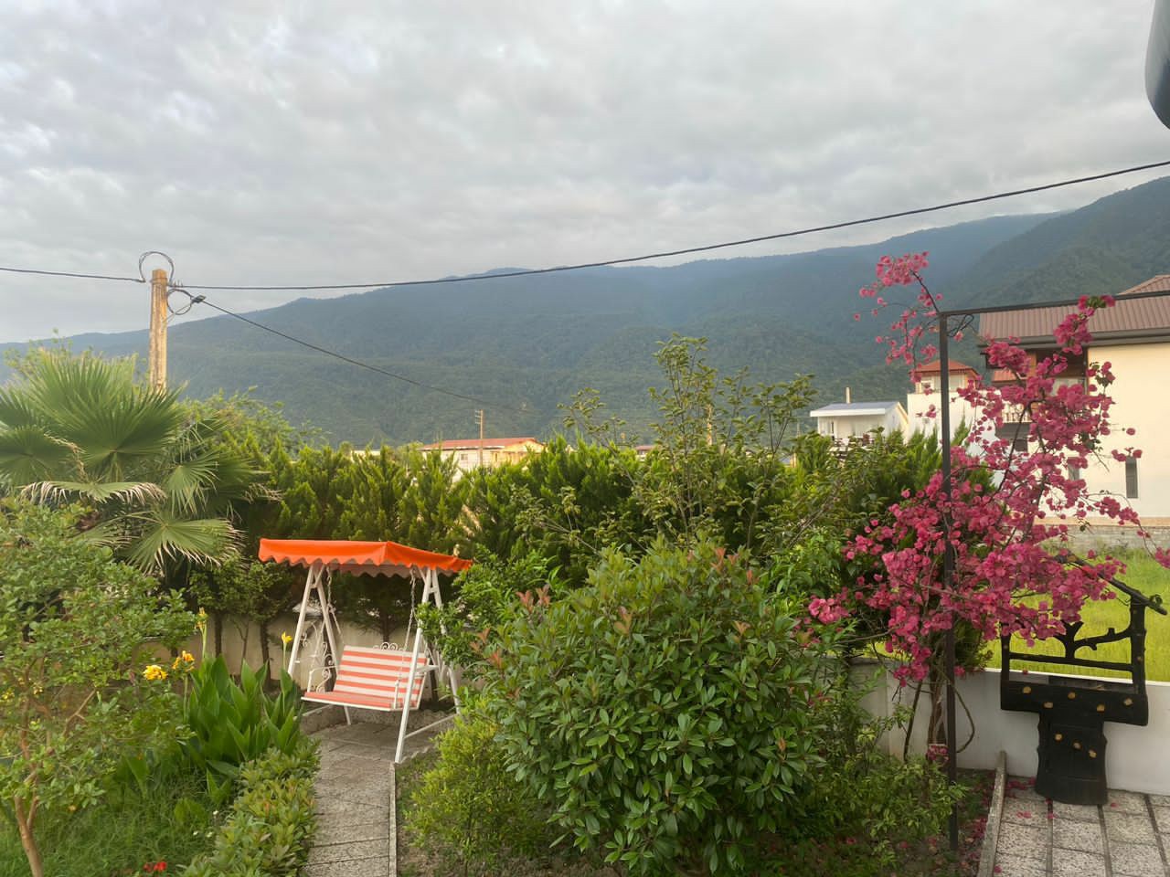 ویلا 310 متری دوبلکس شهرکی چلندر 