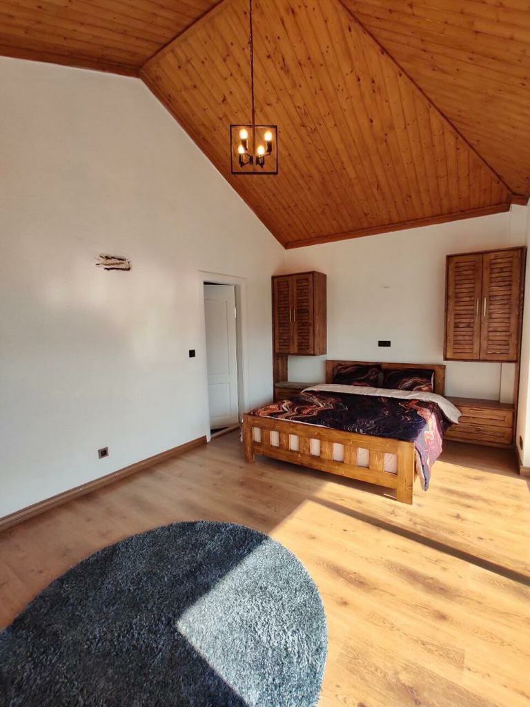 ویلا 405 متری شهرکی ونوش 