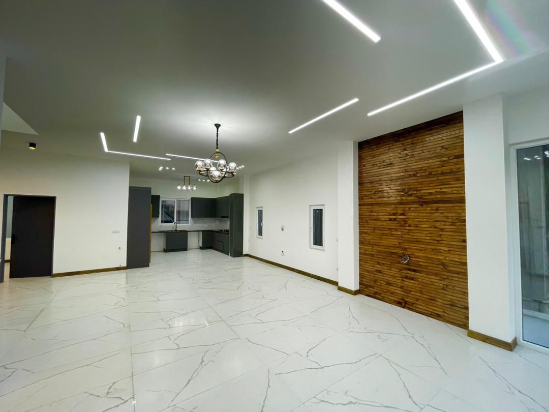 ویلا 270 متری دوبلکس نوساخت مدرن چلندر 