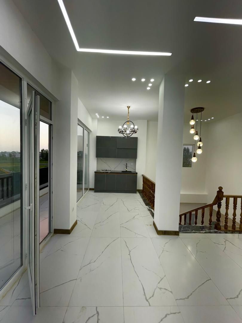 ویلا 270 متری دوبلکس نوساخت مدرن چلندر 