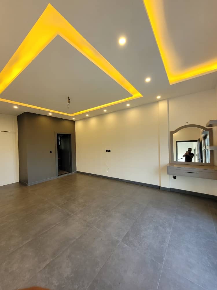 ویلای 500 متری نوساز مستقل ونوش