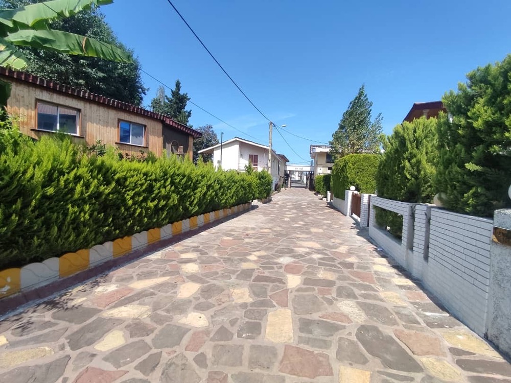 ویلای 220 متری شهرکی برجاده اصلی نوشهر