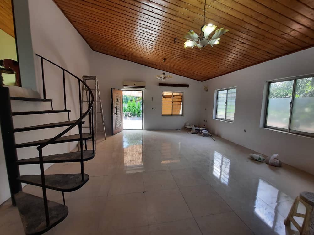 ویلای 250 متری نیم پیلوت محدوده سیسنگان