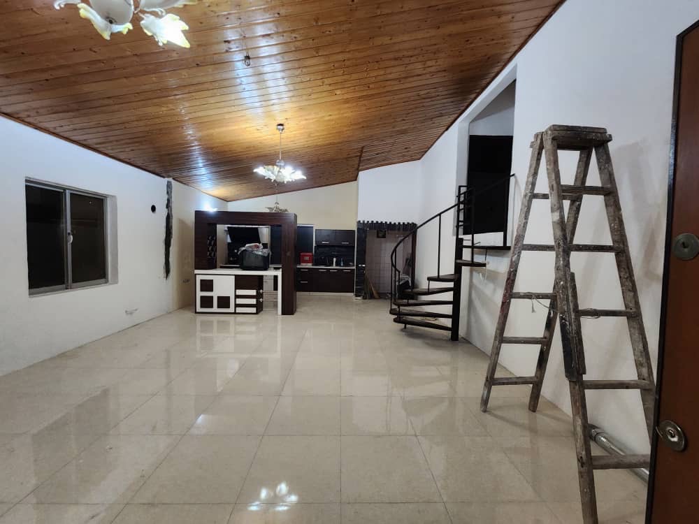 ویلای 250 متری نیم پیلوت محدوده سیسنگان