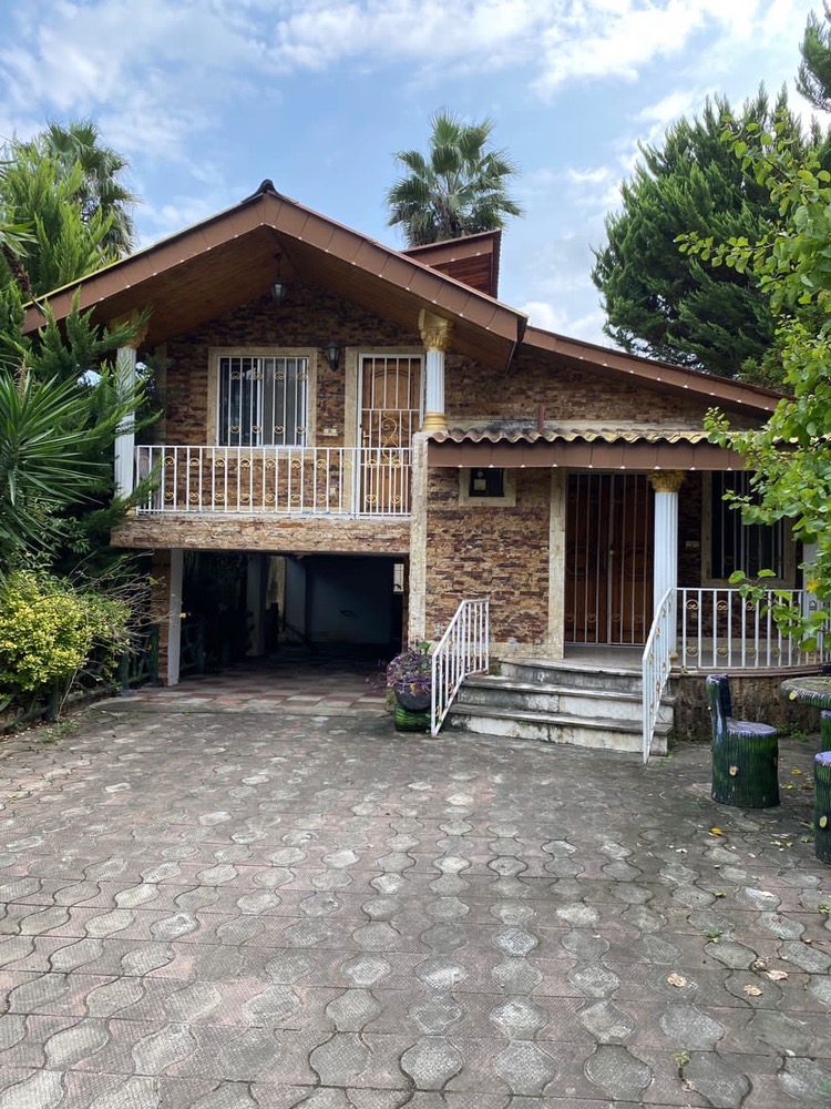 ویلا باغ نقلی 300 متری چلندر