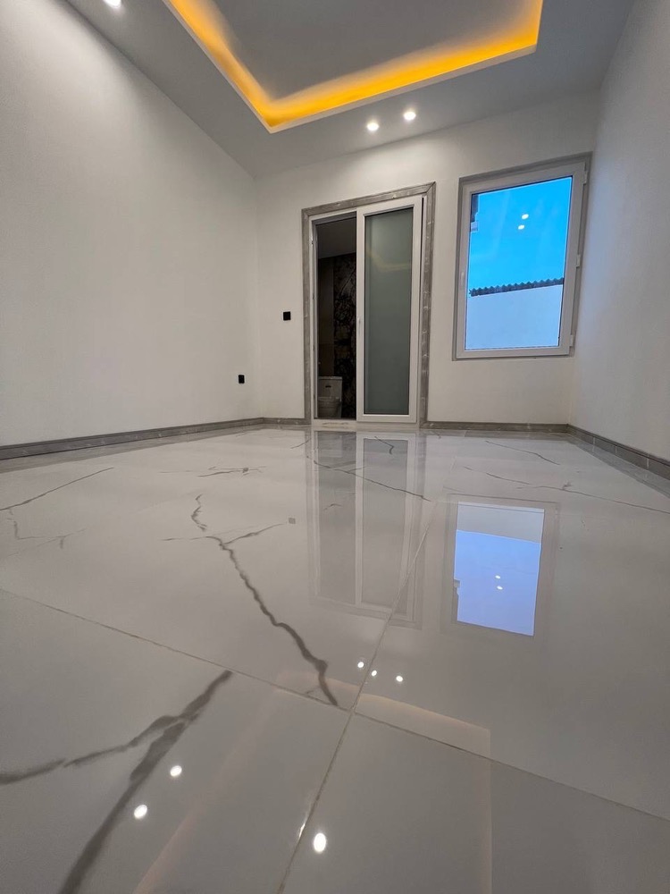 ویلای 220 متری نوساز و رویان