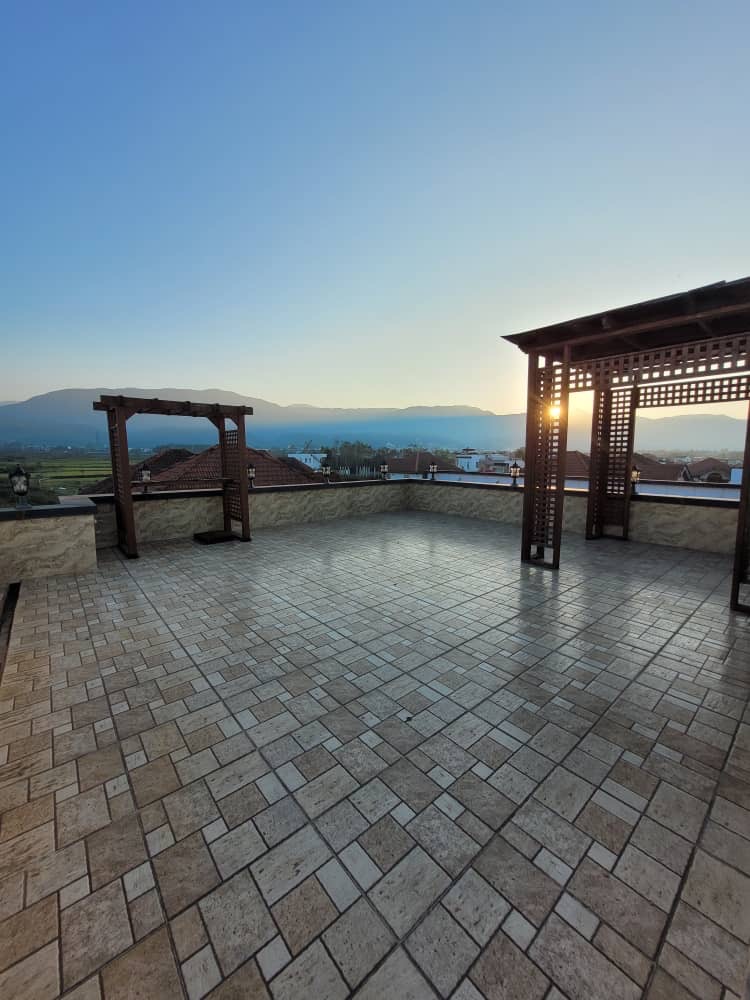 ویلای 400 متری شهرکی منطقه خوش نشین نوشهر