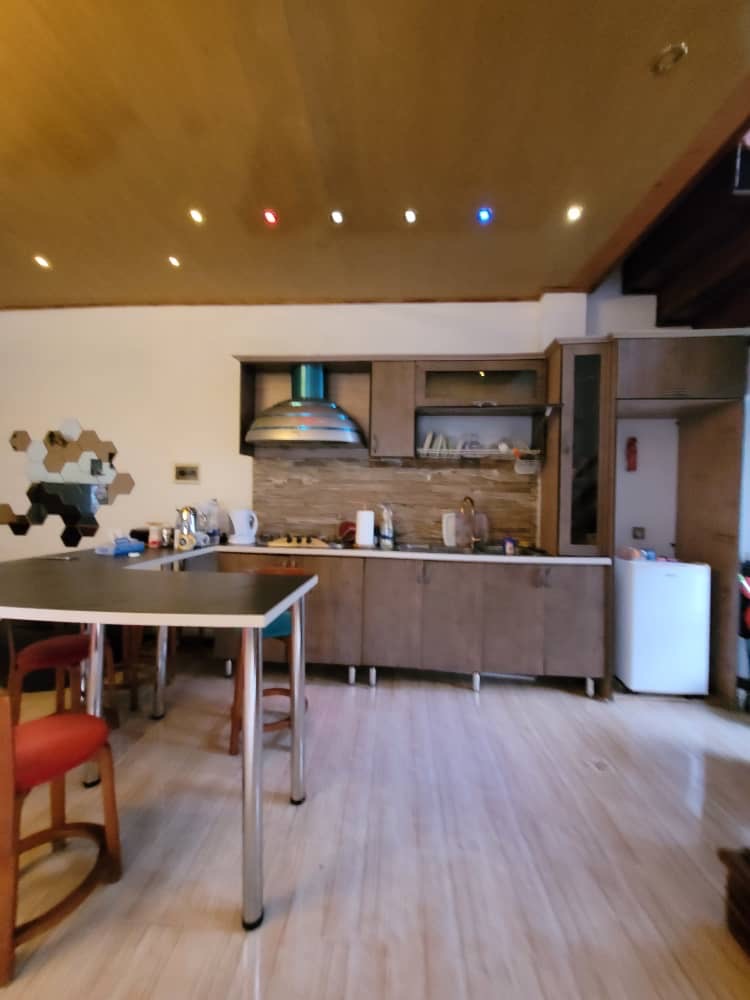 ویلای 200 متری شهرکی بهترین لوکیشن سیسنگان