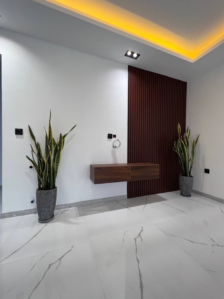 ویلای 220 متری نوساز و شیک رویان