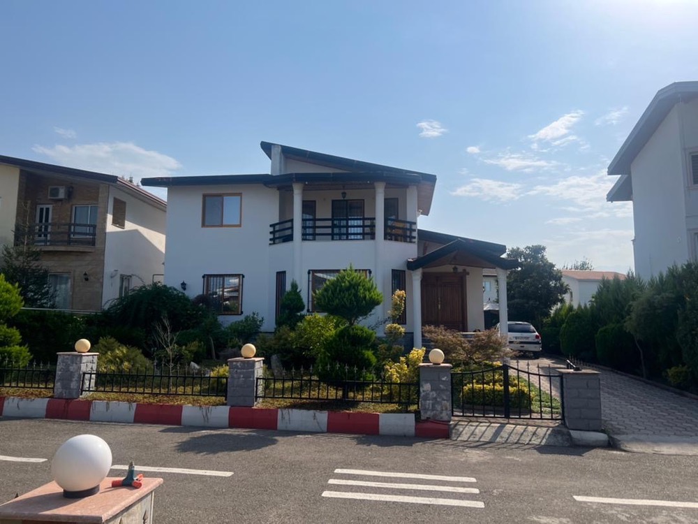 ویلا باغ 460 متری دوبلکس ونوش