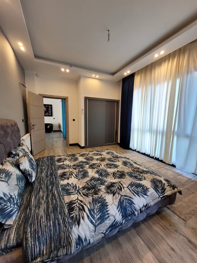 ویلای 800 متری دوبلکس نوساز داخل شهرک