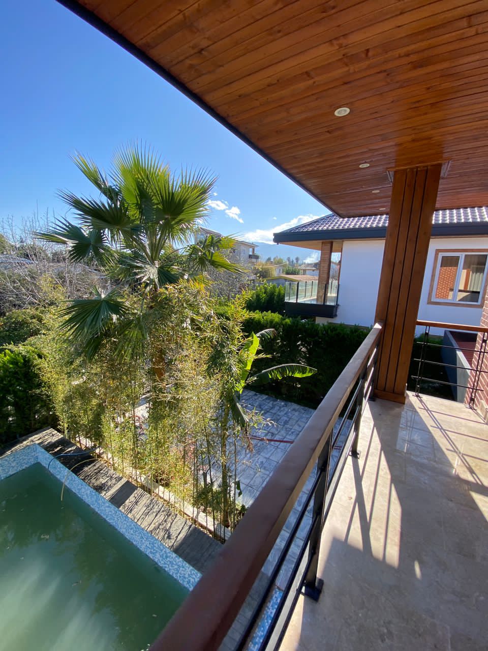 ویلای 350 متری دوبلکس رویان لوکیشن برند