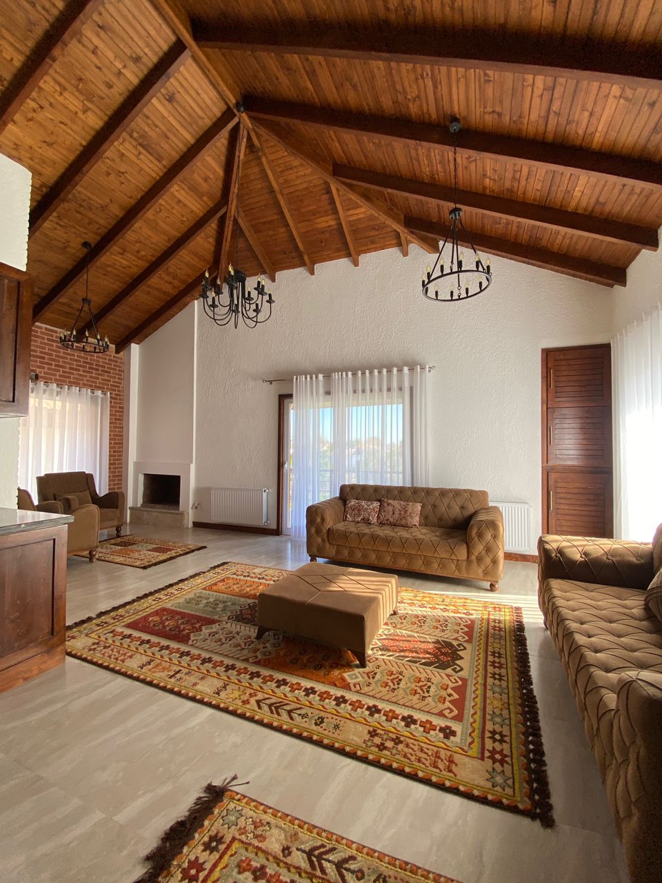 ویلای 350 متری دوبلکس رویان لوکیشن برند