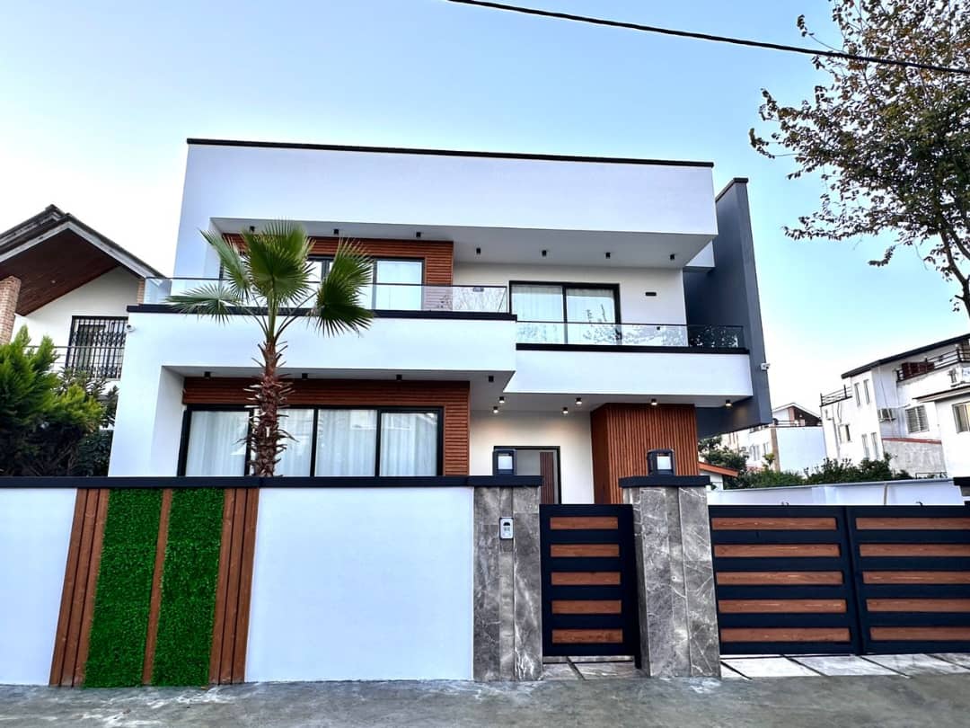 ویلای 350 متری مستقل و نوساز رویان