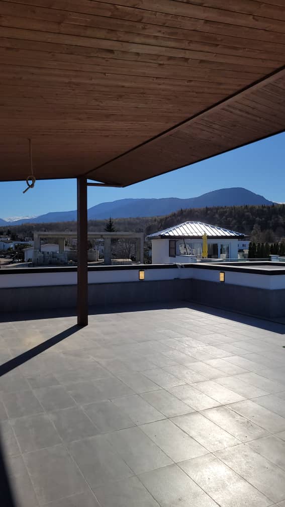 ویلای 400 متر ی دوبلکس نوساز شهرکی پلاک یک جنگل سیسنگان