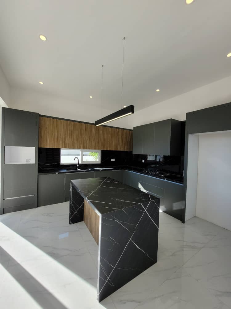 ویلای 300 متری دوبلکس نوساز سیسنگان