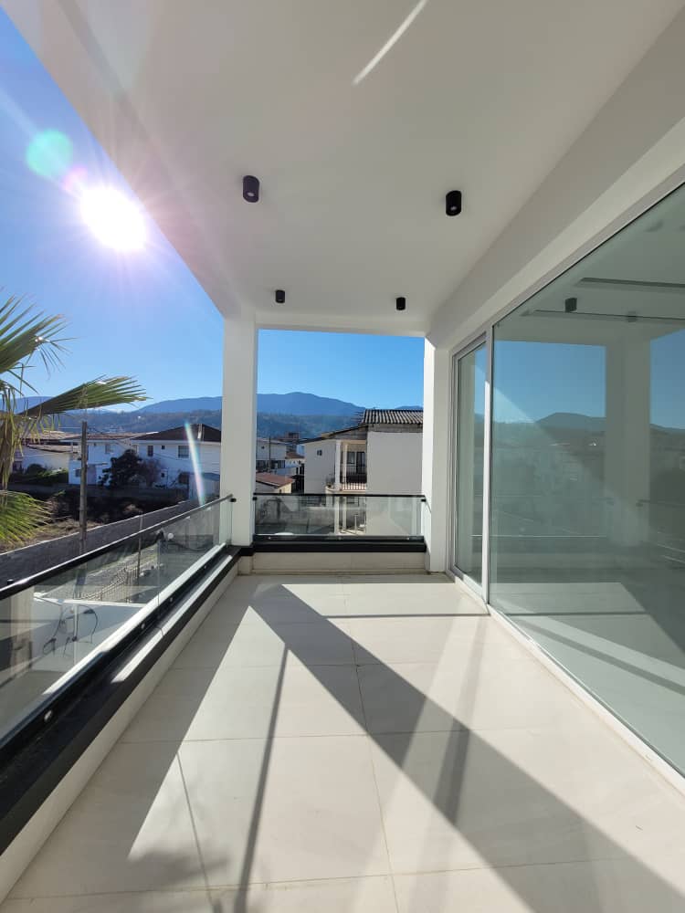 ویلای 300 متری دوبلکس نوساز سیسنگان