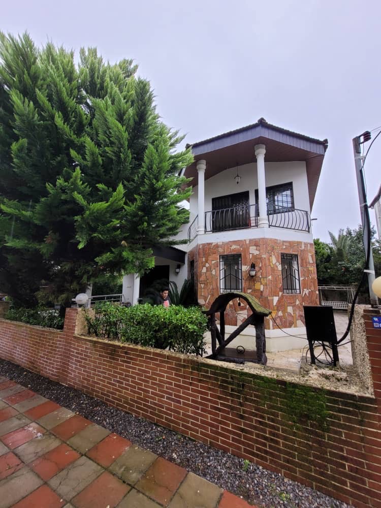 ویلای 250 کتری دوبلکس شخصی ساز شهرکی رویان