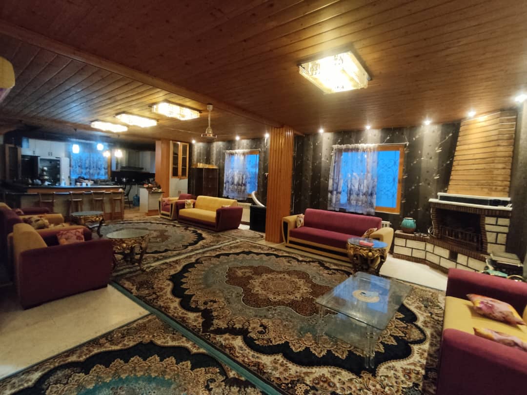 ویلای 400 کتری ساحلی شهرکی نوشهر پلاک 4 آب