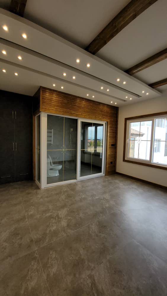 ویلای 270 متری تریبلکس نوساز منطقه رویان