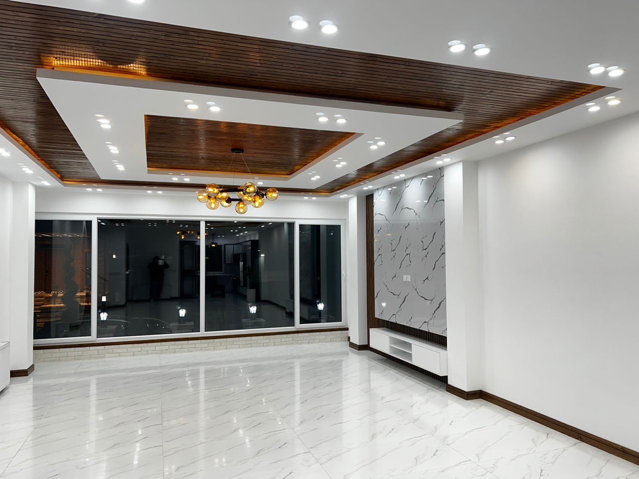 ویلای 250 متری دوبلکس مدرن نوساز مستقل