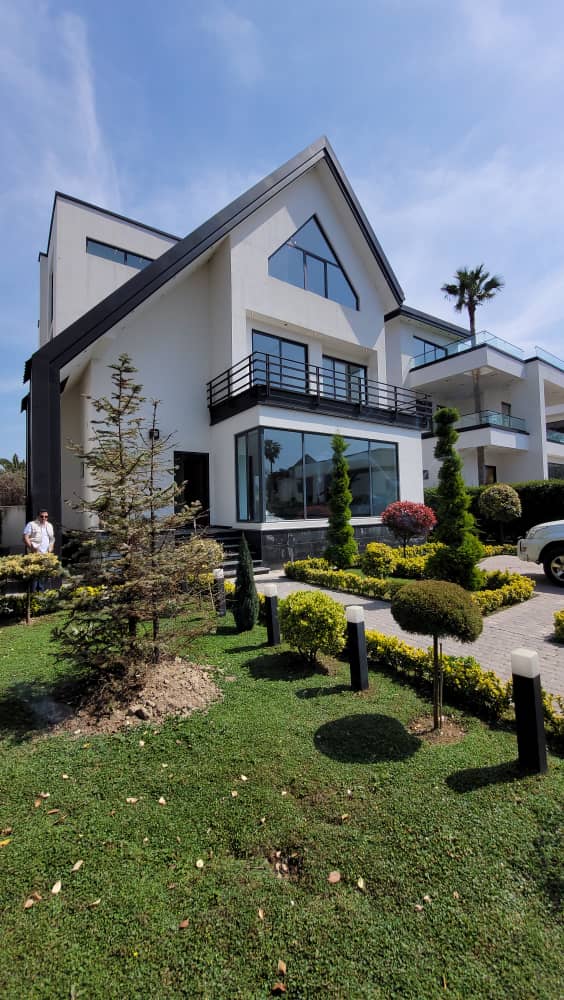 ویلای 550 متری دوبلکس نوساز شهرکی رویان سیسنگان