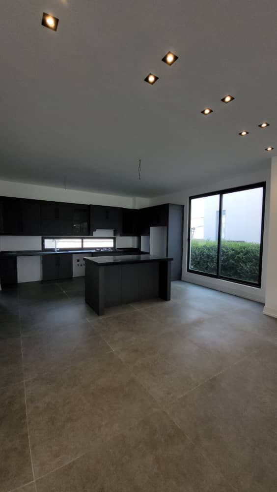 ویلای 550 متری دوبلکس نوساز شهرکی رویان سیسنگان