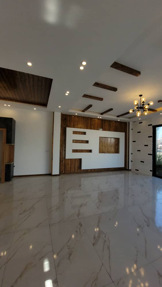 ویلا ی 220 متری دوبلکس نوساز شیک منطقه رویان