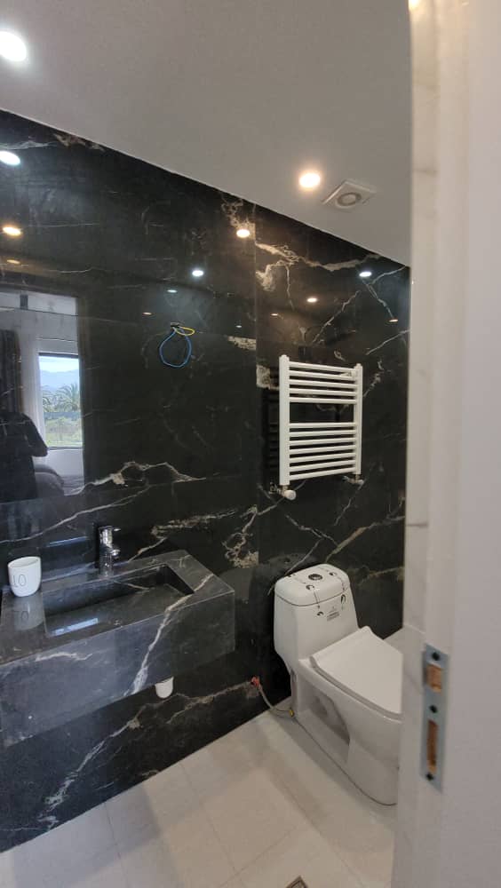 ویلای 300 متری دوبلکس نوساز منطقه نوشهر لتینگان داخل شهرک