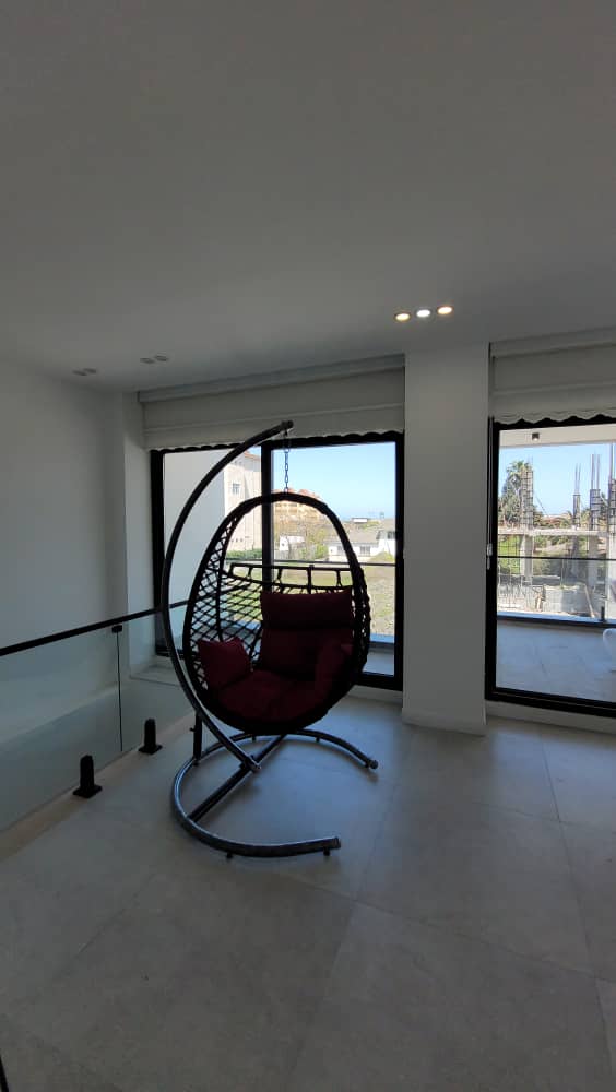 ویلای 300 متری دوبلکس نوساز منطقه نوشهر لتینگان داخل شهرک