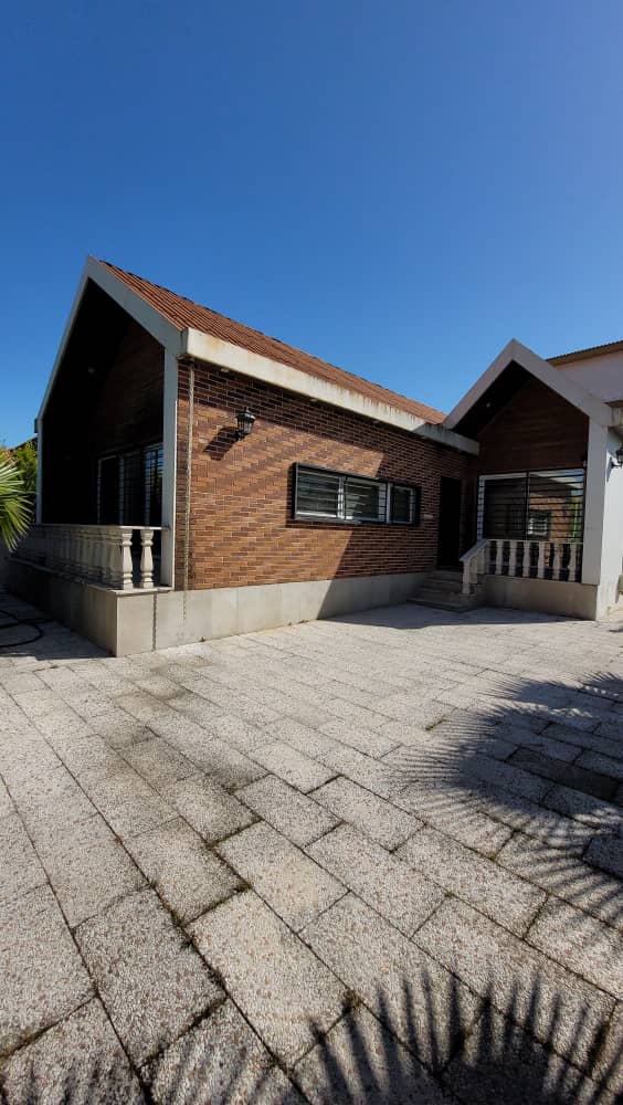 ویلا باغ 500 متری  شهرکی منطقه رویان