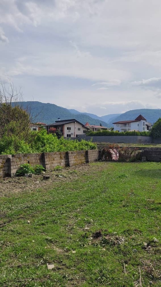 300 متر زمین جنگلی مسکونی سیسنگان