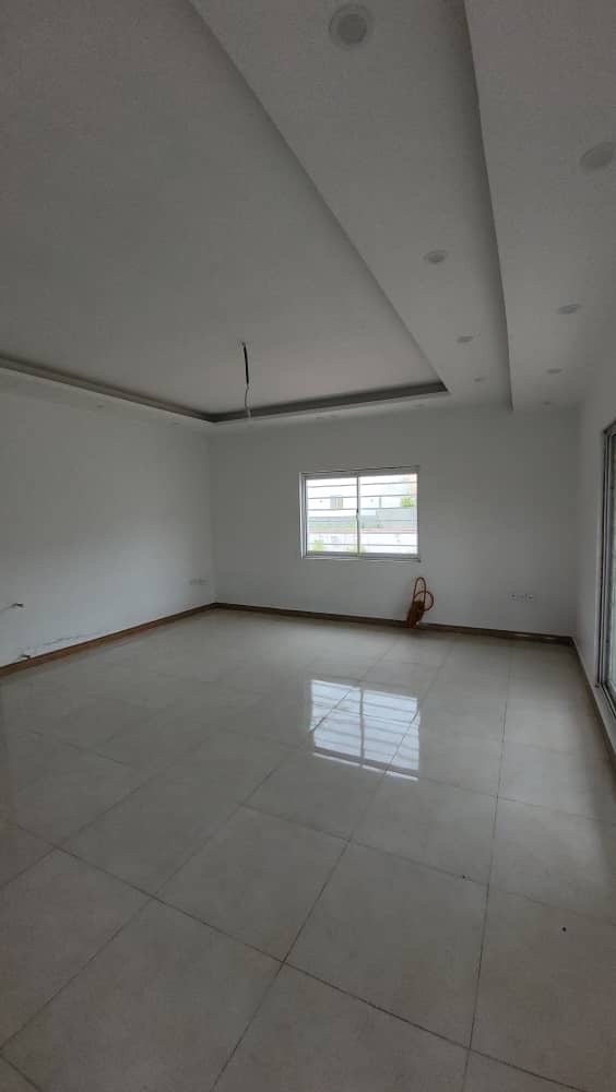 ویلای 220 متری نوساز رویان