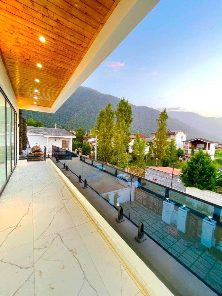 ویلای 270 متری مدرن نوساخت چلندر