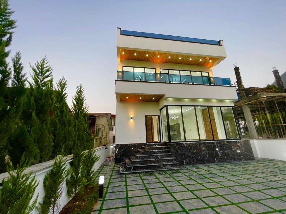 ویلای 270 متری مدرن نوساخت چلندر