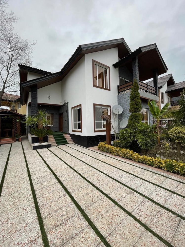 ویلای 300 متری دوبلکس شهرکی ونوش