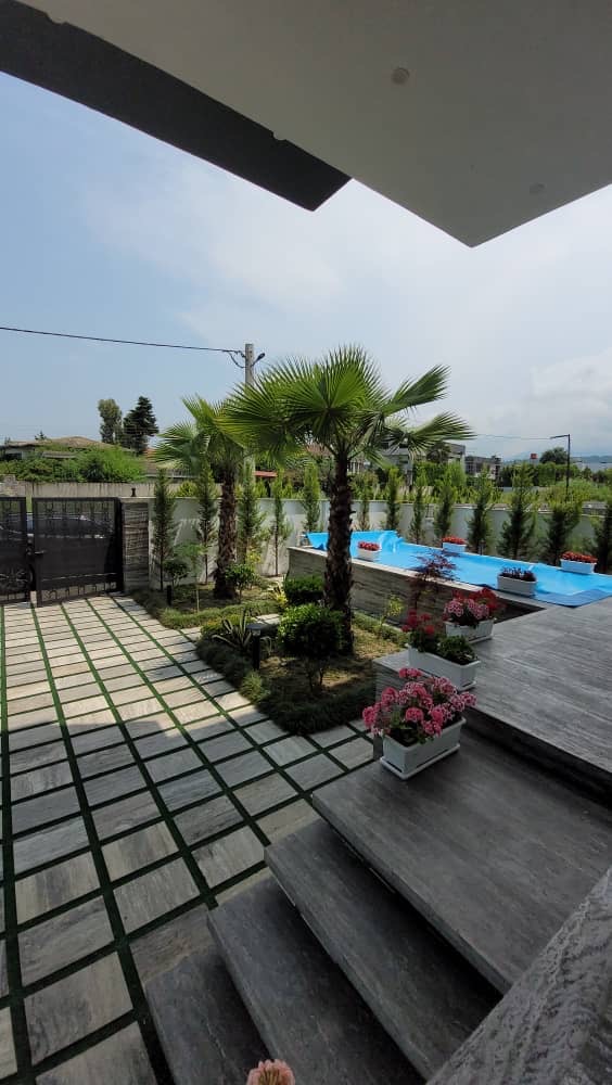 ویلای 330 متری دوبلکس نوساز  ونوش رویان