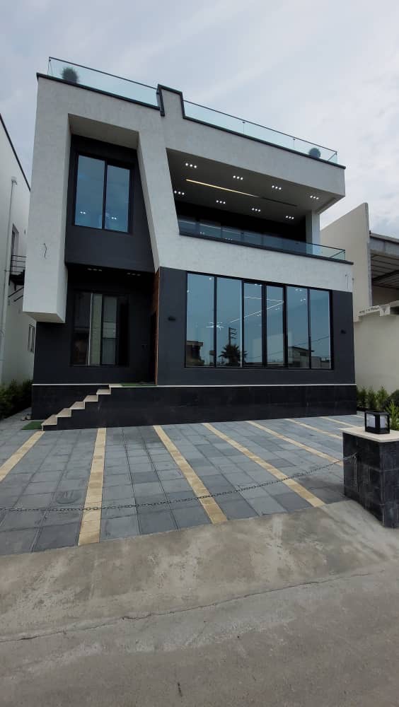 ویلای 250 متری شهرکی نخ شمال 