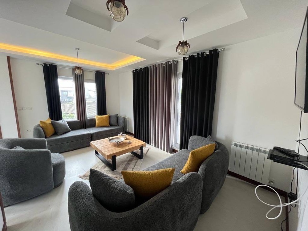 ویلای 220 متری دوبلکس داخل مجتمع